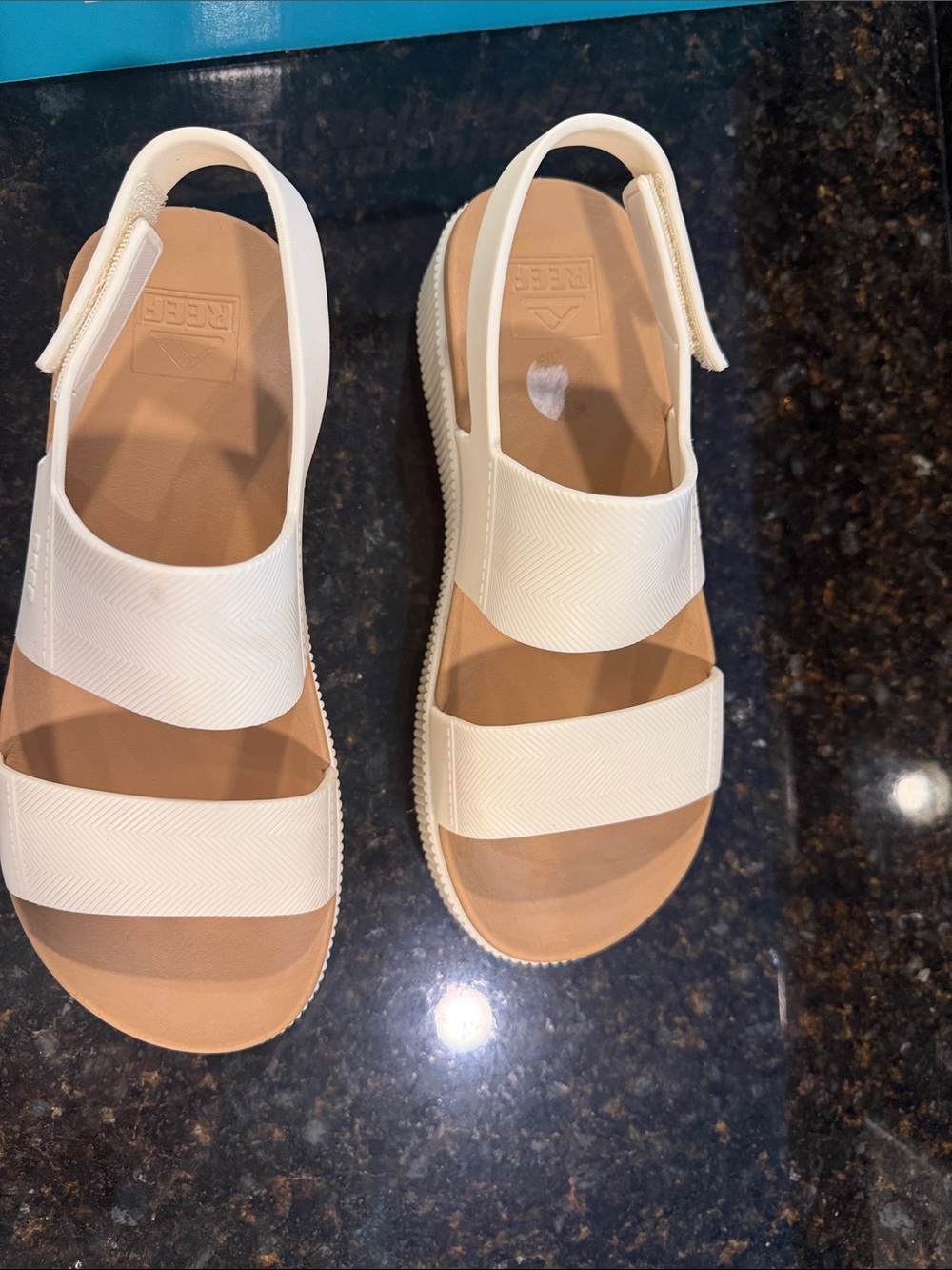 Reef Water Vista Higher Platform Sandal - Cream - Picture 4 of 4